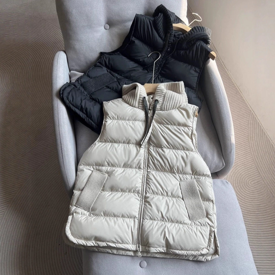 韩版羽绒服马甲女连帽针织拼接洋气时尚休闲坎肩白鸭绒无袖外套潮