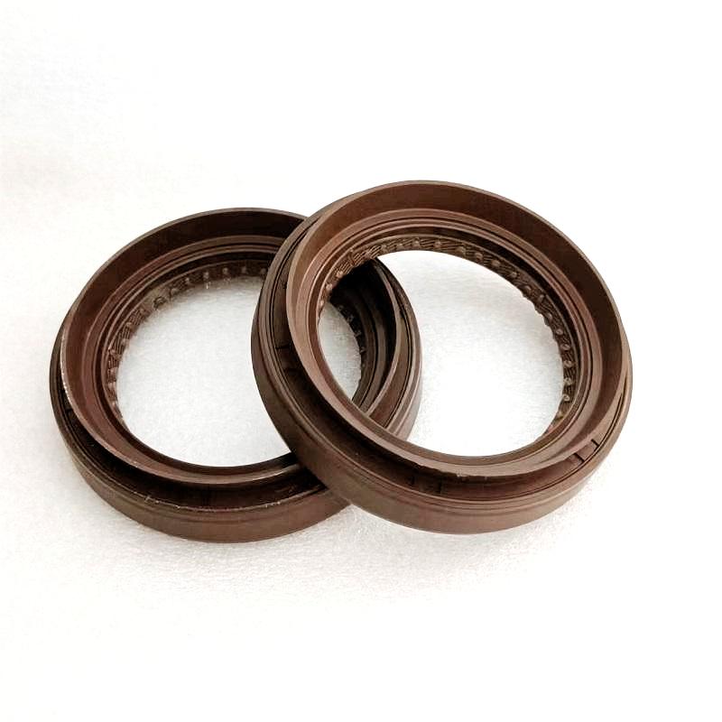 哈弗H6嘉誉V80手动挡半轴油封