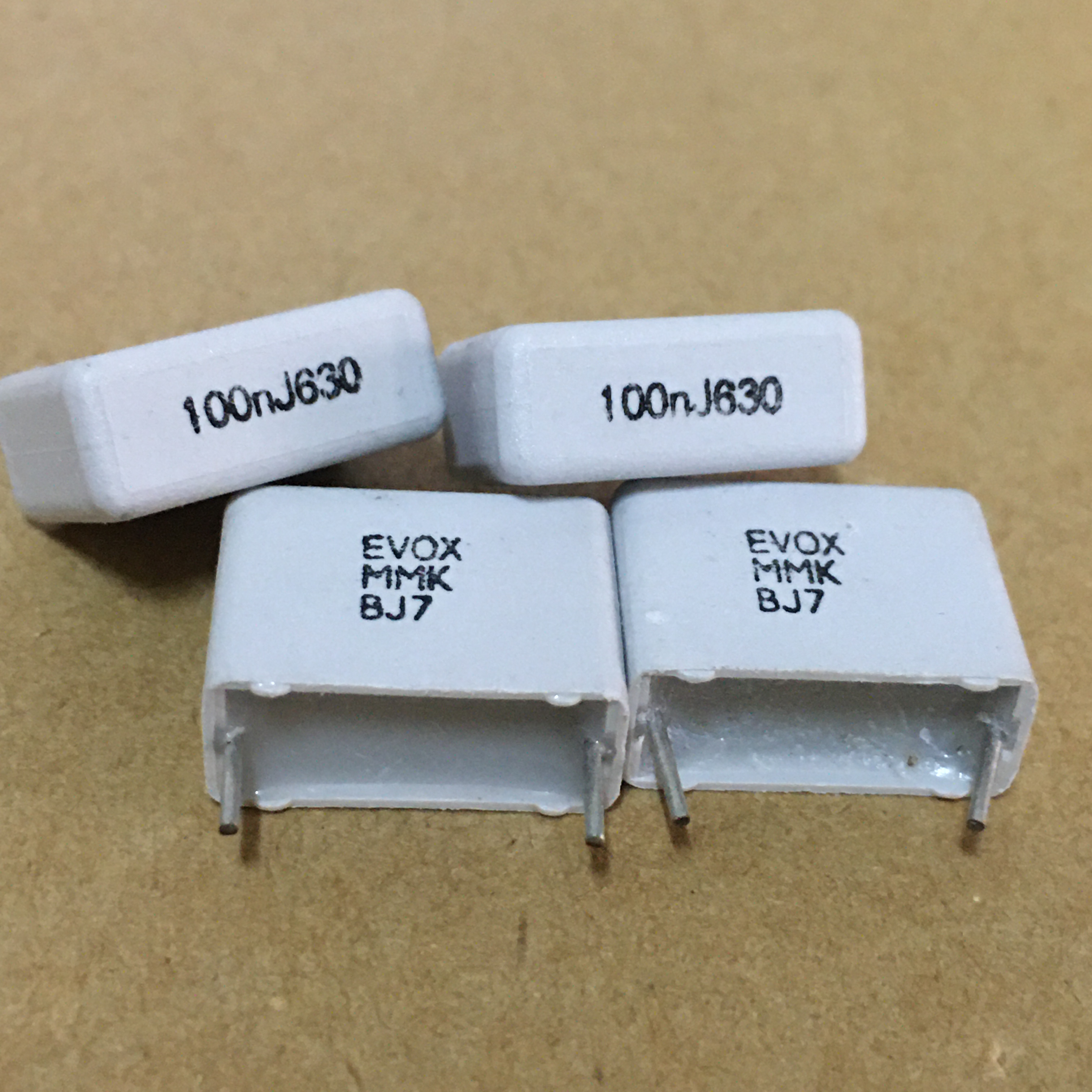 全新瑞典 RIFA EVOX MMK 630V  0.1UF 105J 铜脚发烧分频无极电容