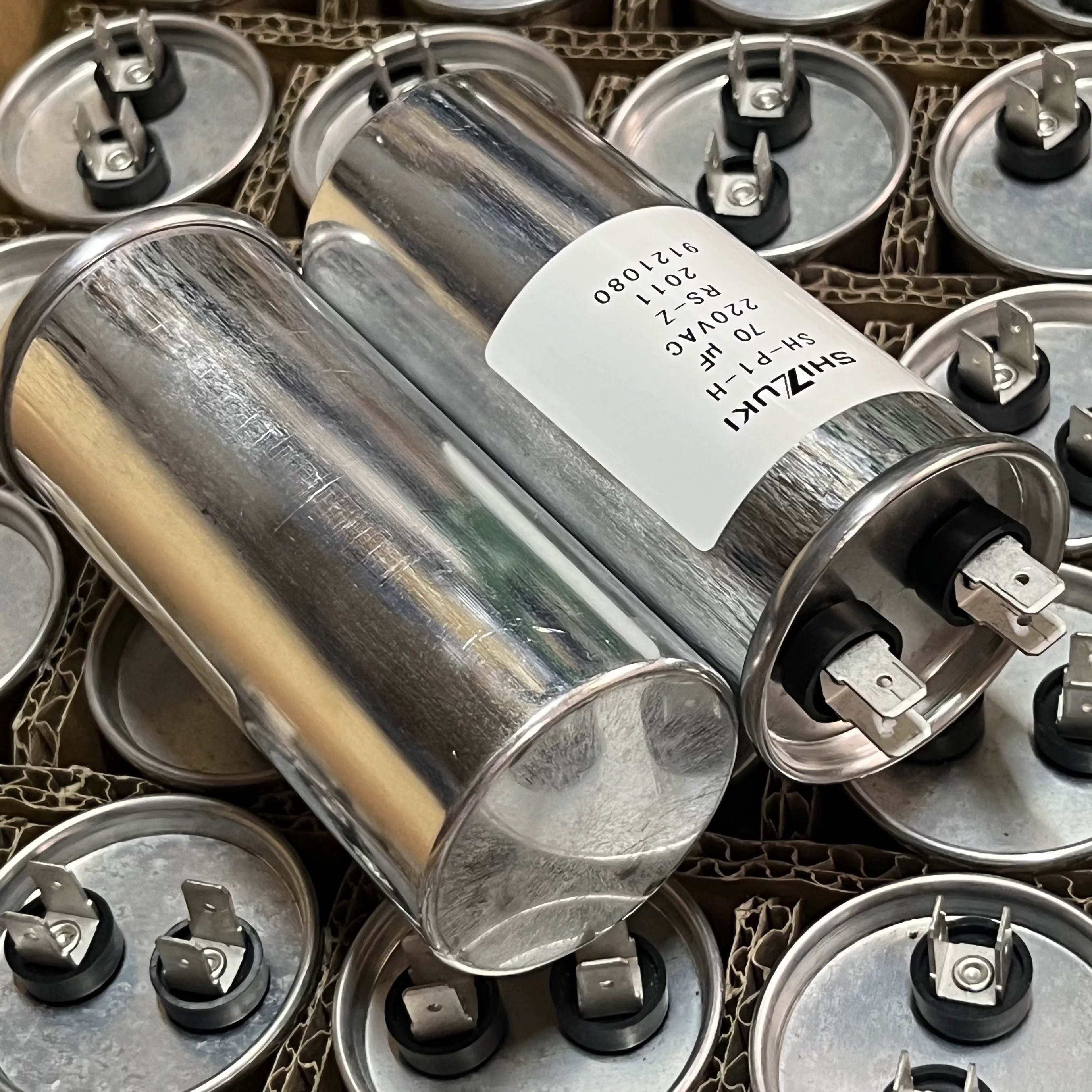 70UF220VAC电机启动油浸电容