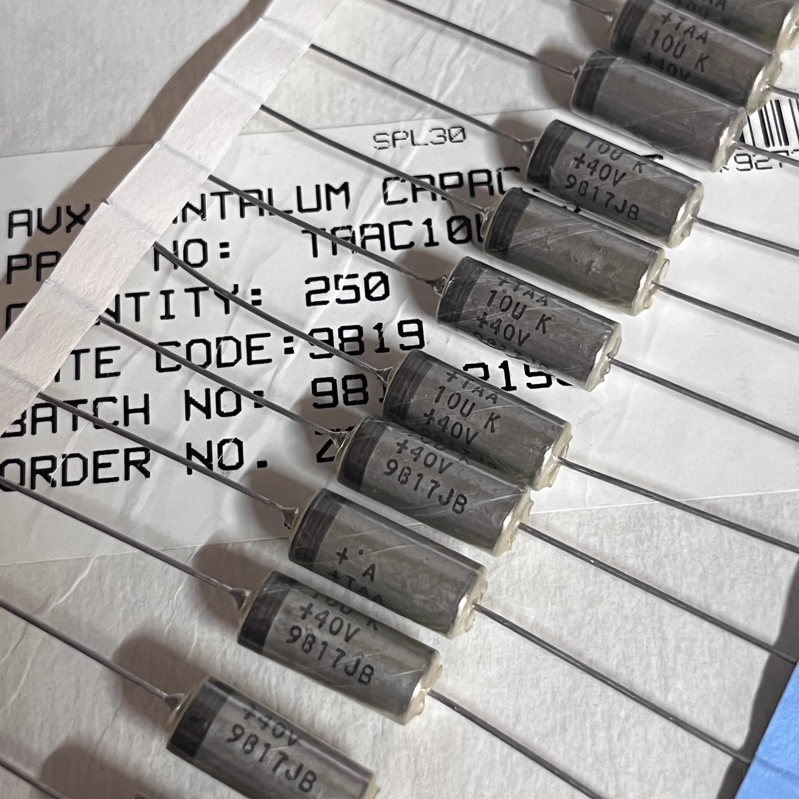 AVXTAAC10K40K106K10UF40V