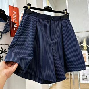 2026超火韩系设计感条纹A字阔腿西装裙裤女夏外穿短裤巨好看裤子