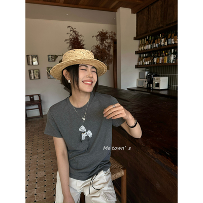 i-D sisters 春上新韩系小马简约时尚大气减龄刺绣短袖T恤8692