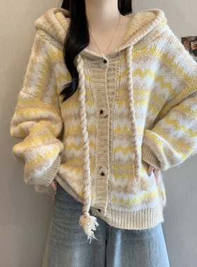 条纹连帽毛衣外套大码女装微胖宽松显瘦针织开衫减龄洋气质上衣厚