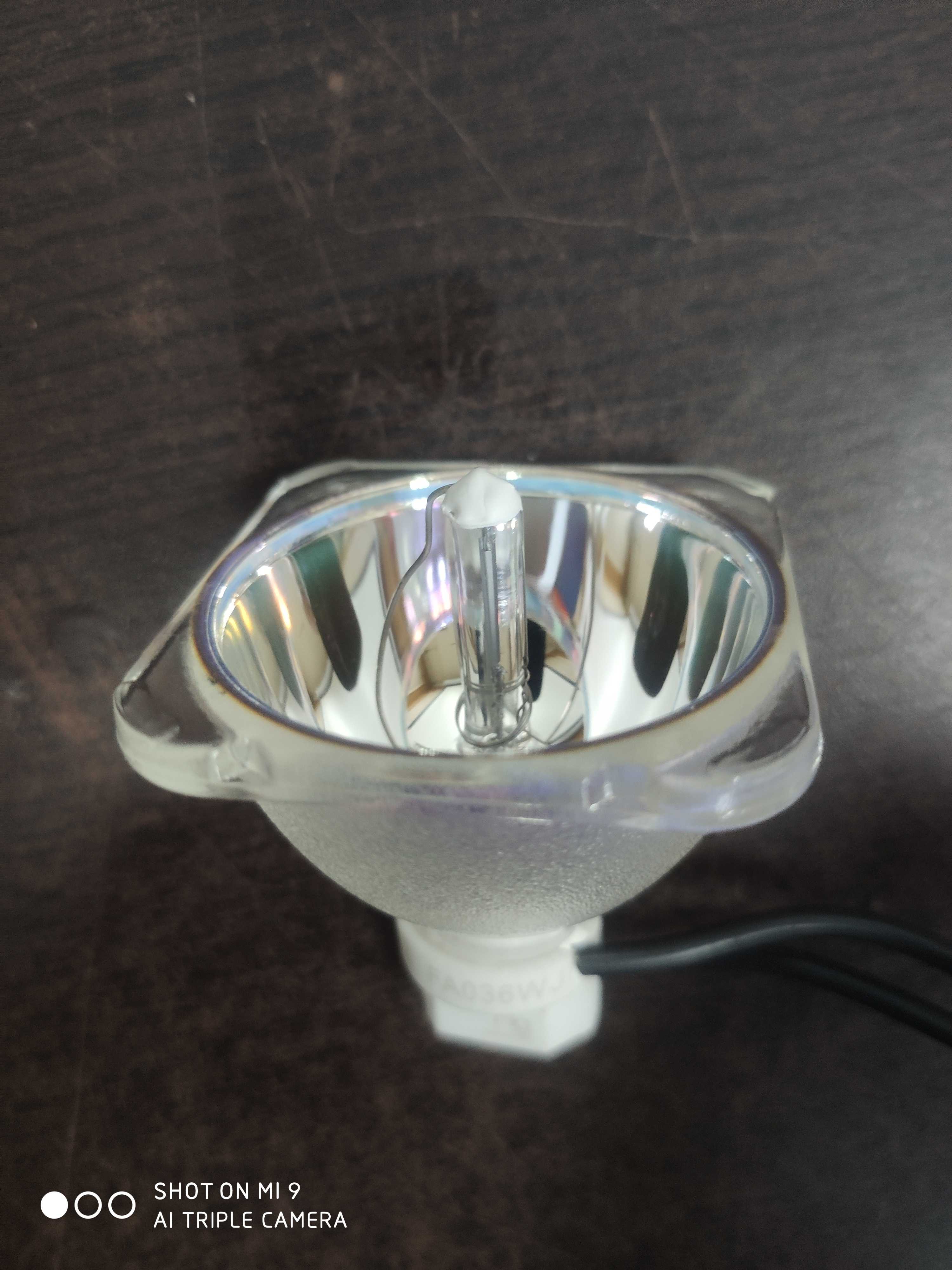 适用明基MS500/MS500+/MP515/MP515ST/MP525/MP525ST投影机仪灯泡