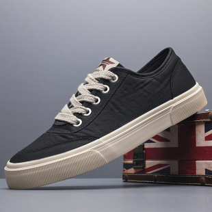 春秋闪步男鞋 超轻平底简约帆布鞋 透气潮男板鞋 系带百搭休闲鞋 男士