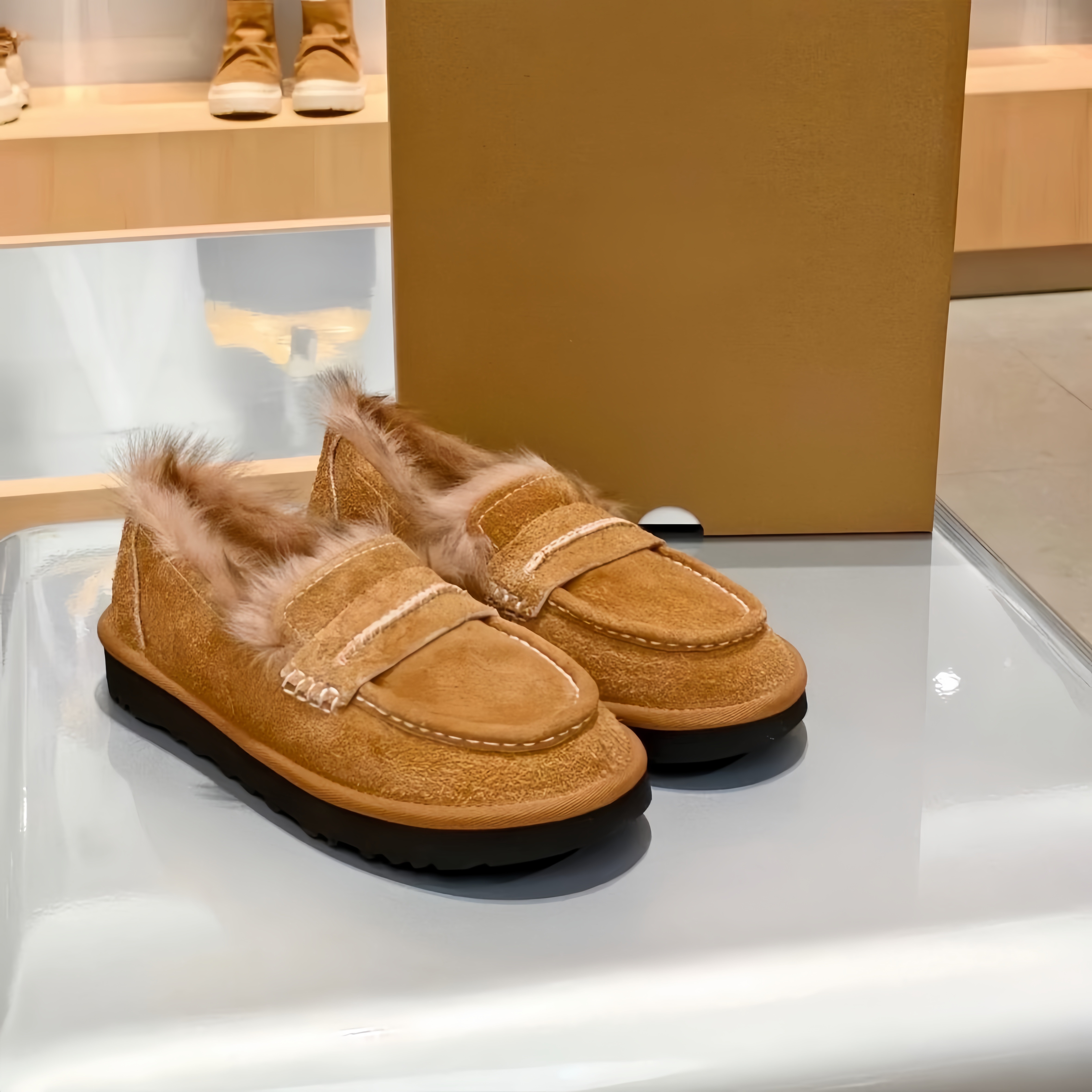 2025冬季新款平底休闲雪地靴女