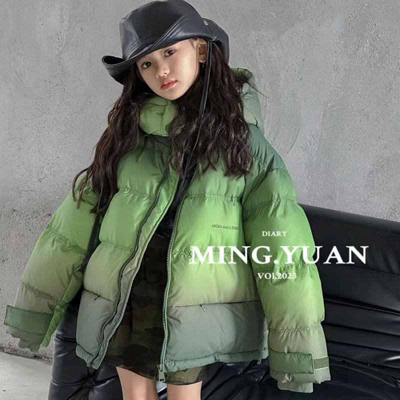 中长款加厚女童渐变色羽绒服