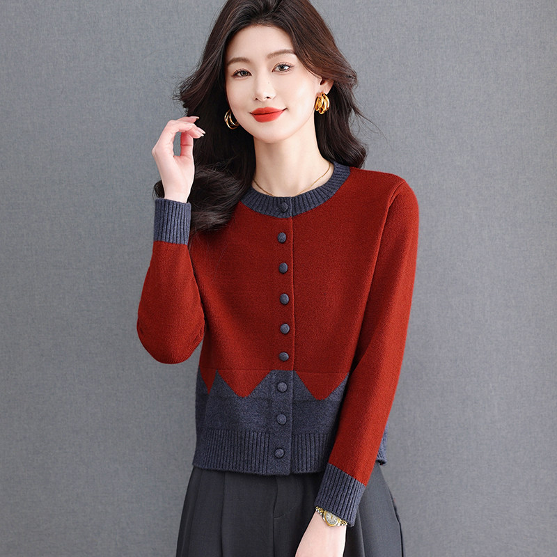 春秋女短款拼色针织开衫减龄图片