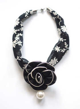 手工花磁扣丝巾项链新款