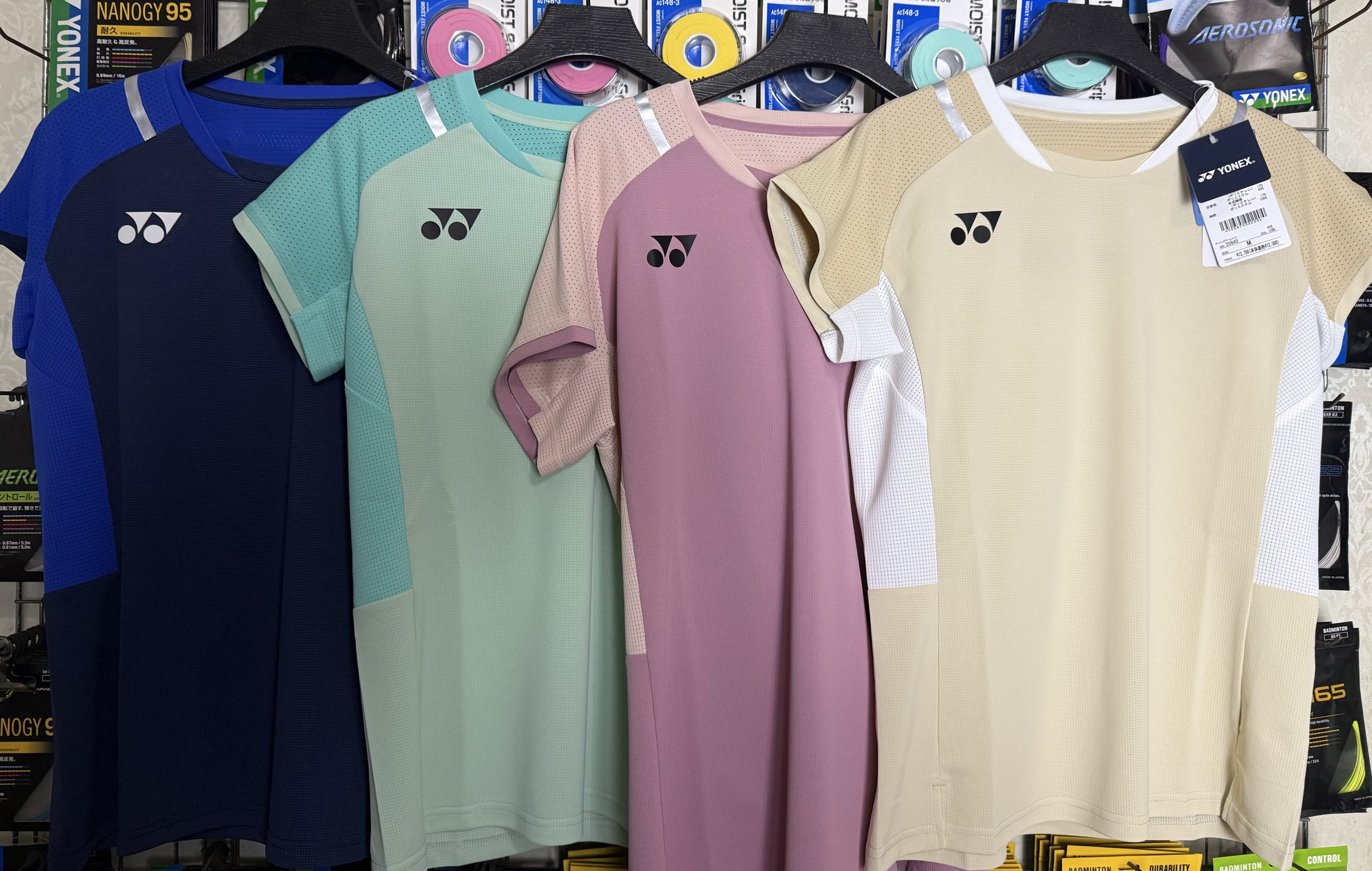 25款尤尼克斯20845JP日本版女款羽毛球大赛服VC速干短袖运动服