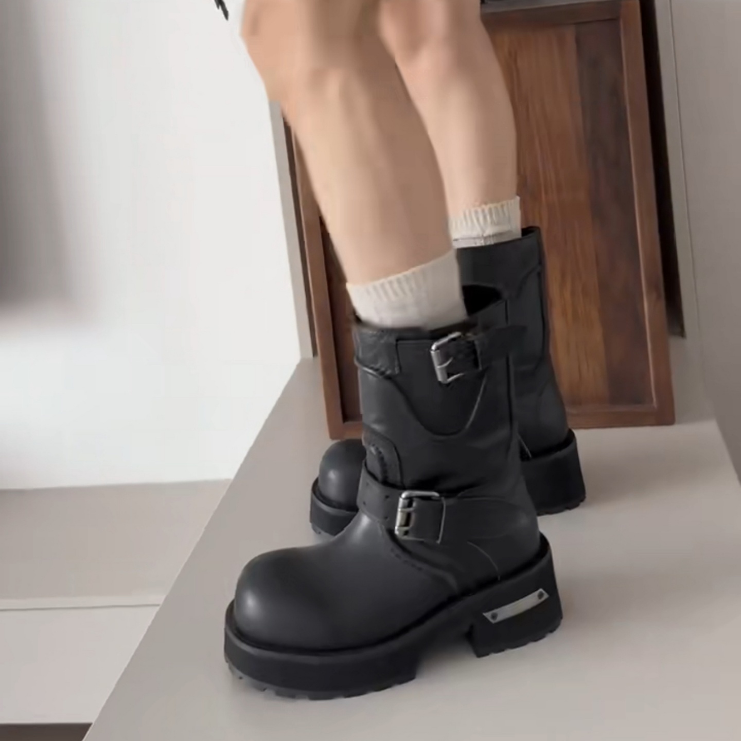 WM6马丁靴真皮厚底高跟英伦短靴