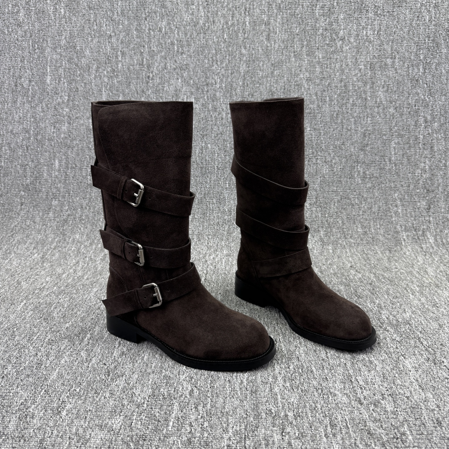 磨砂皮高筒骑士靴低跟套筒女长靴