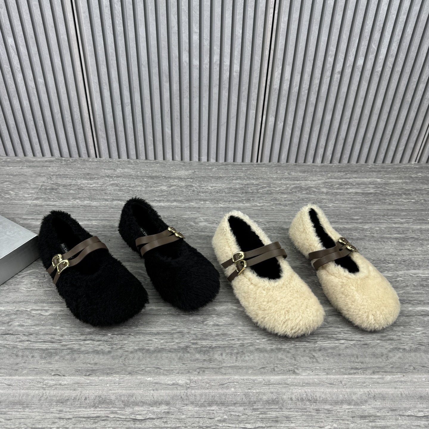 欧洲站欧货女鞋2025冬季新款一字带羊毛玛丽珍鞋浅口平底毛毛鞋潮,女鞋,玛丽珍鞋,淘宝优惠券,粉丝福利购,淘宝优惠卷