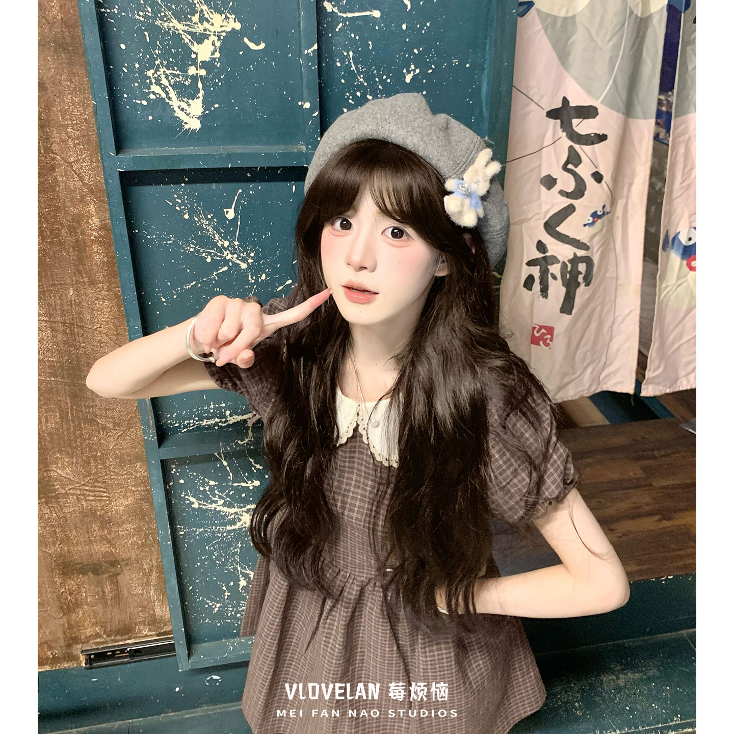 法式复古娃娃领格子蓬蓬