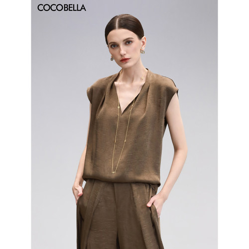 COCOBELLA静奢风肌理缎面无袖衬衫女夏气质V领捏褶通勤衬衣SR0027