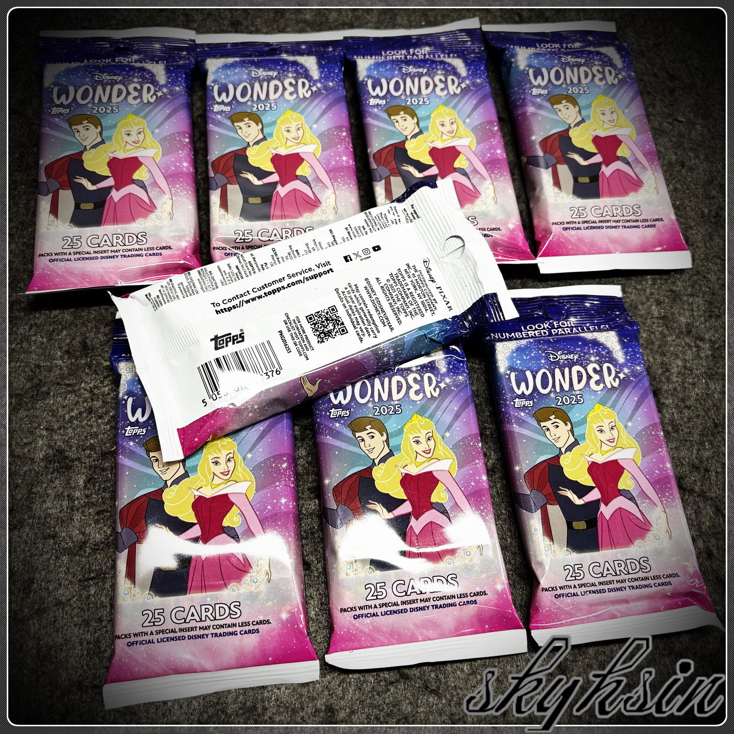 Topps 2025 Disney Wonder 迪士尼惊奇系列收藏卡 白雪公主 艾莎