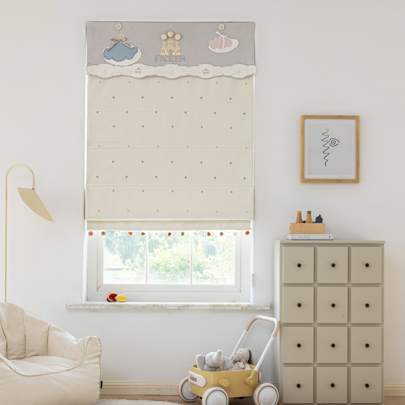 儿童房奶油风罗马帘冰雪城堡