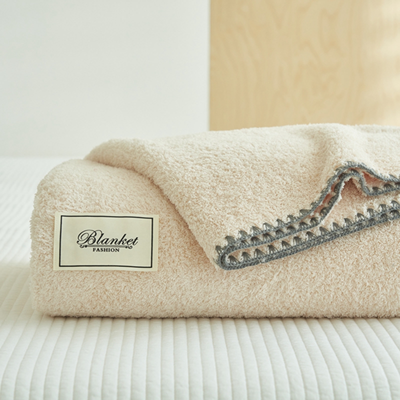 HJ轻奢简约纯色云朵绒毯休闲盖毯