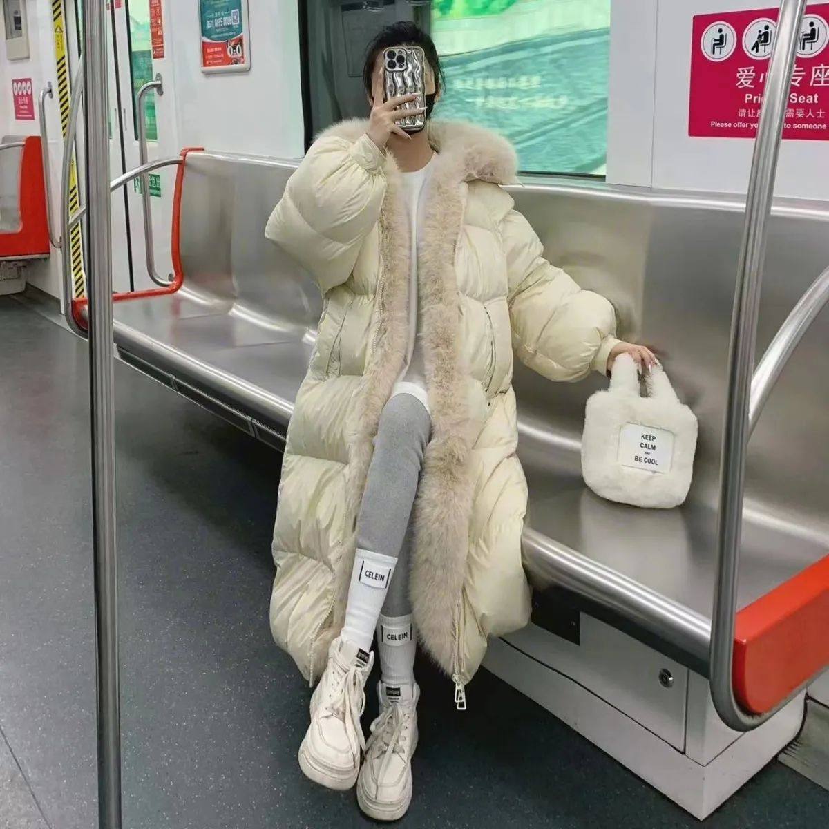 长款白鸭绒羽绒服女冬季新款设计感小众可拆卸大毛领过膝保暖外套