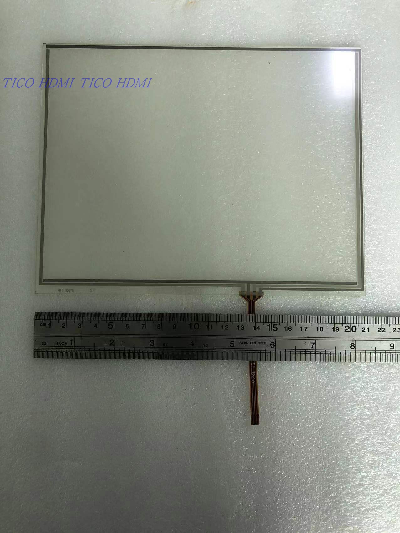 9.7寸触摸屏电阻式 工业 医疗 充电桩 触控屏 210*166mm 四线外屏