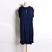 宽松显瘦长款 2025年夏季 连衣裙 时尚 圆领套头无袖 简约纯色新品 女装