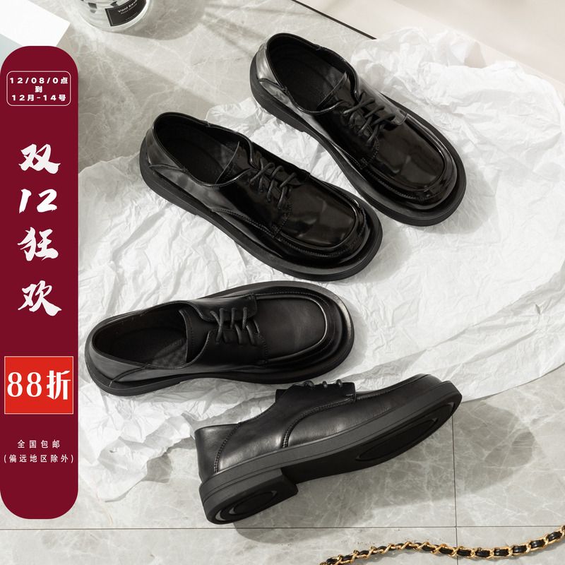 柒步森林平底日系英伦小皮鞋