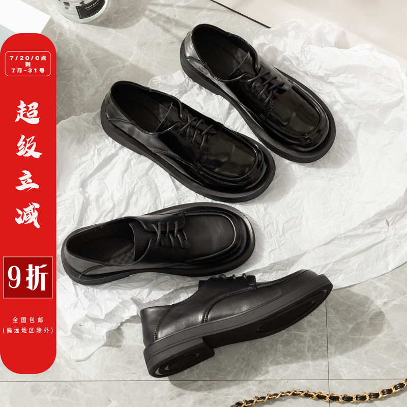 柒步森林平底日系英伦小皮鞋