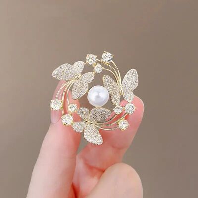 Butterfly Pearl Crystal Brooch High-end Women's 2024 New Tre