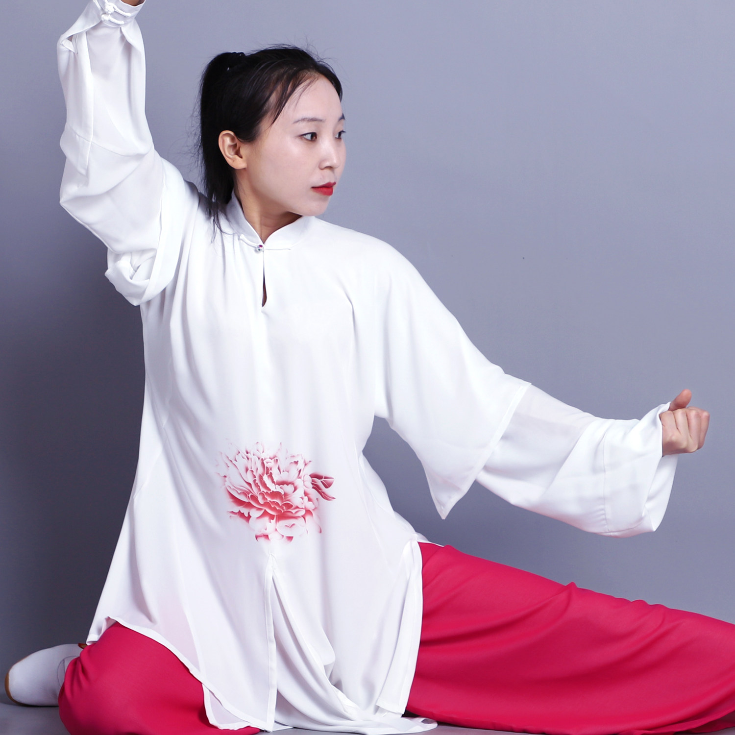 新款冰丝麻舒适比赛服太极服飘逸女演出服双层表演服柔力球气功服