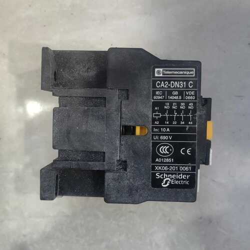 CA2-DN31 C继电器，Telemecanique( 议价）