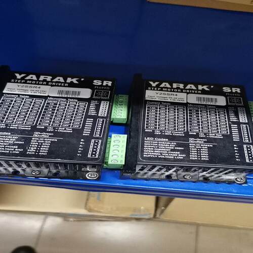 YARAK信浓Y2SSR4步进驱动器，输入电压24-(询价）