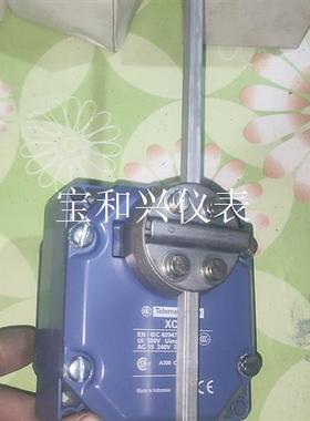 施耐德限位开关,XCRF17,带包装。配件齐全。有要的联
