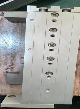 二手拆机SMC气拖板EMXS20-125成色新价格实(询价）