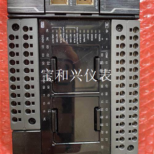 欧姆龙NX1P2-104DT PLC,成色漂亮,功能正常