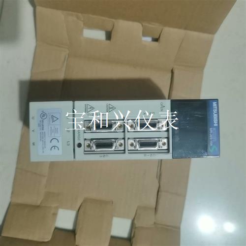 三菱伺服有包装实物图MR-J22S-10A