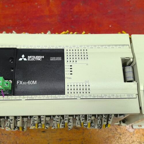 三菱FX3G-60MT/ES-A一台，模块FX3U-64CC( 议价）