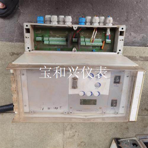 拆机德国伯托控制器 成色如图 LB440-M 功能包好
