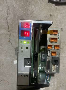 德马格注塑机C-IPC.有点内伤.有点打变行了里面有个白色