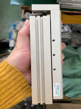 亚德客气拖板HLS16X75SBS，实物拍摄，成色嘎(询价）