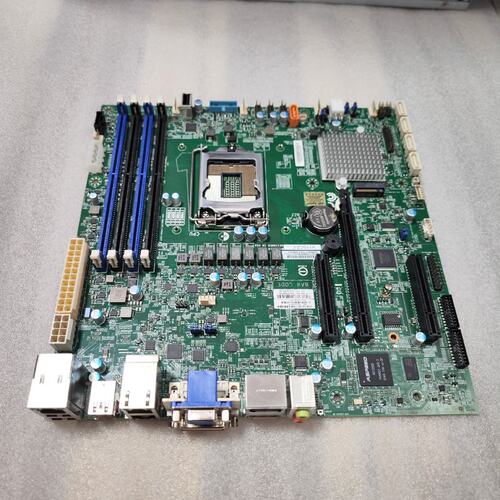 超微X11SCZ-F，C246,IPMI,支持I9,VGA/( 议价）