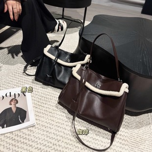 羊羔毛凯莉托特包女高级感复古通勤单肩包真皮大容量松弛感斜挎包