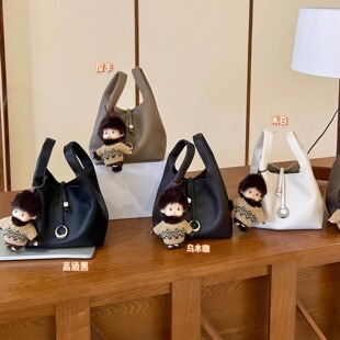 真皮手提水桶包女2025新款高级感上班通勤包手拎菜篮子斜挎托特包