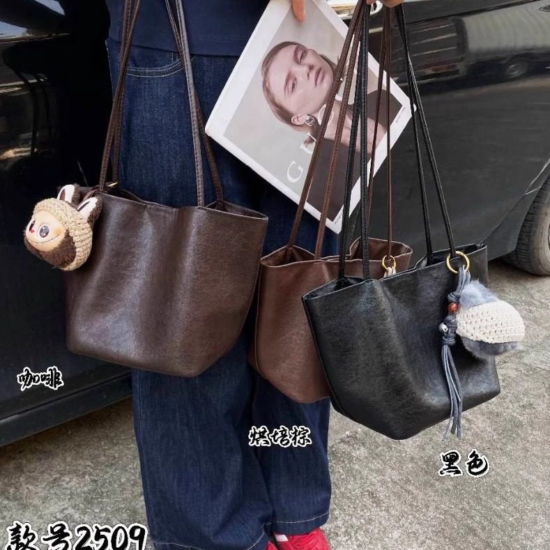 复古植鞣皮菜篮子包女大容量极简慵懒松弛感托特包单肩腋下水桶包,箱包皮具/热销女包/男包,托特包,淘宝优惠券,粉丝福利购,淘宝优惠卷