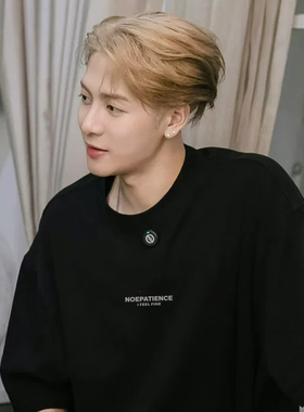 王嘉尔同款黑色t恤男字母短袖潮牌男装夏季新款重磅纯棉美式衣服