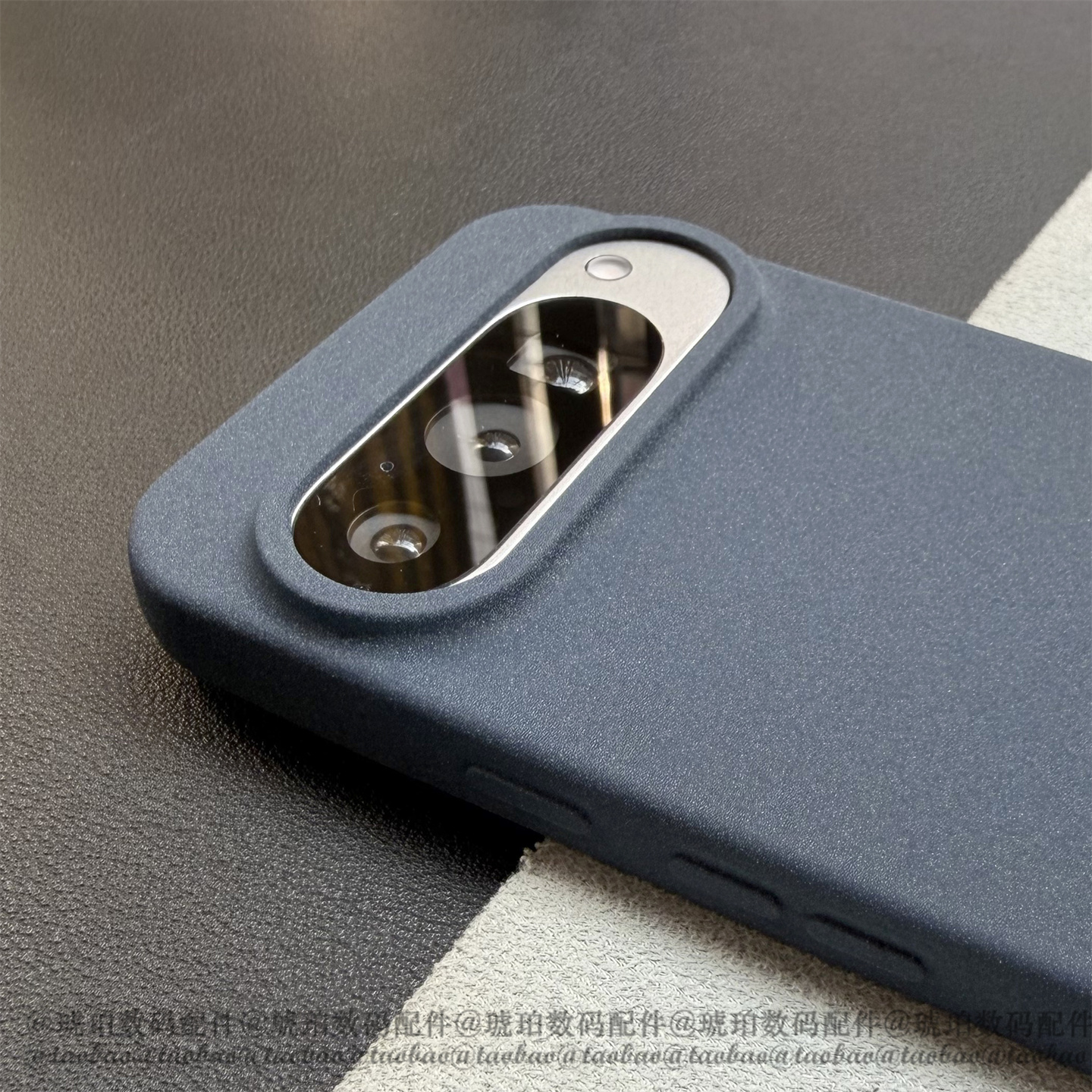 适用Google谷歌Pixel9ProXL手机壳大孔火山口硅胶软壳Pixel10粗磨砂颗粒感不沾指纹防滑8全包按键7/6简约蓝色