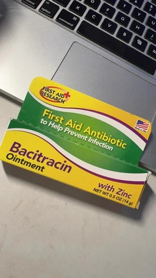美国First Aid Research Bactracin Ointment 0.5oz硝酸甘油软膏