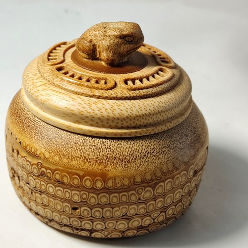 精品竹根雕虫具叫罐把玩件