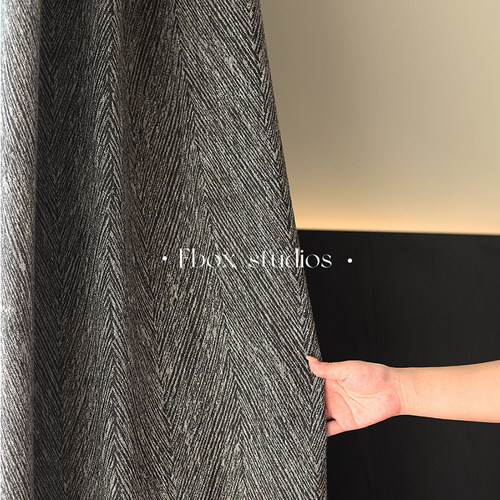 意式极简bi冲~瑞驰系列鱼骨纹几何黑色客厅卧室高级感窗帘定制