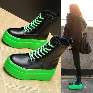 厚底马丁靴女2024年新款辣妹靴子炸街甜酷瘦腿单靴真皮松糕女短靴